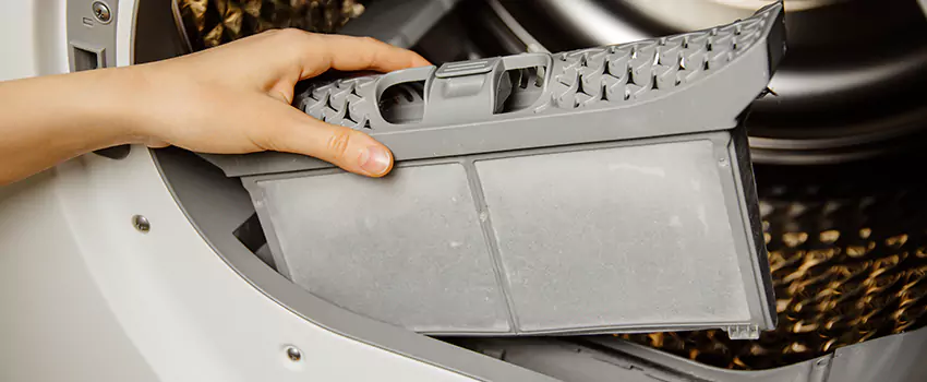 Signs Of A Clogged Dryer Lint Trap in Dothan, Alabama